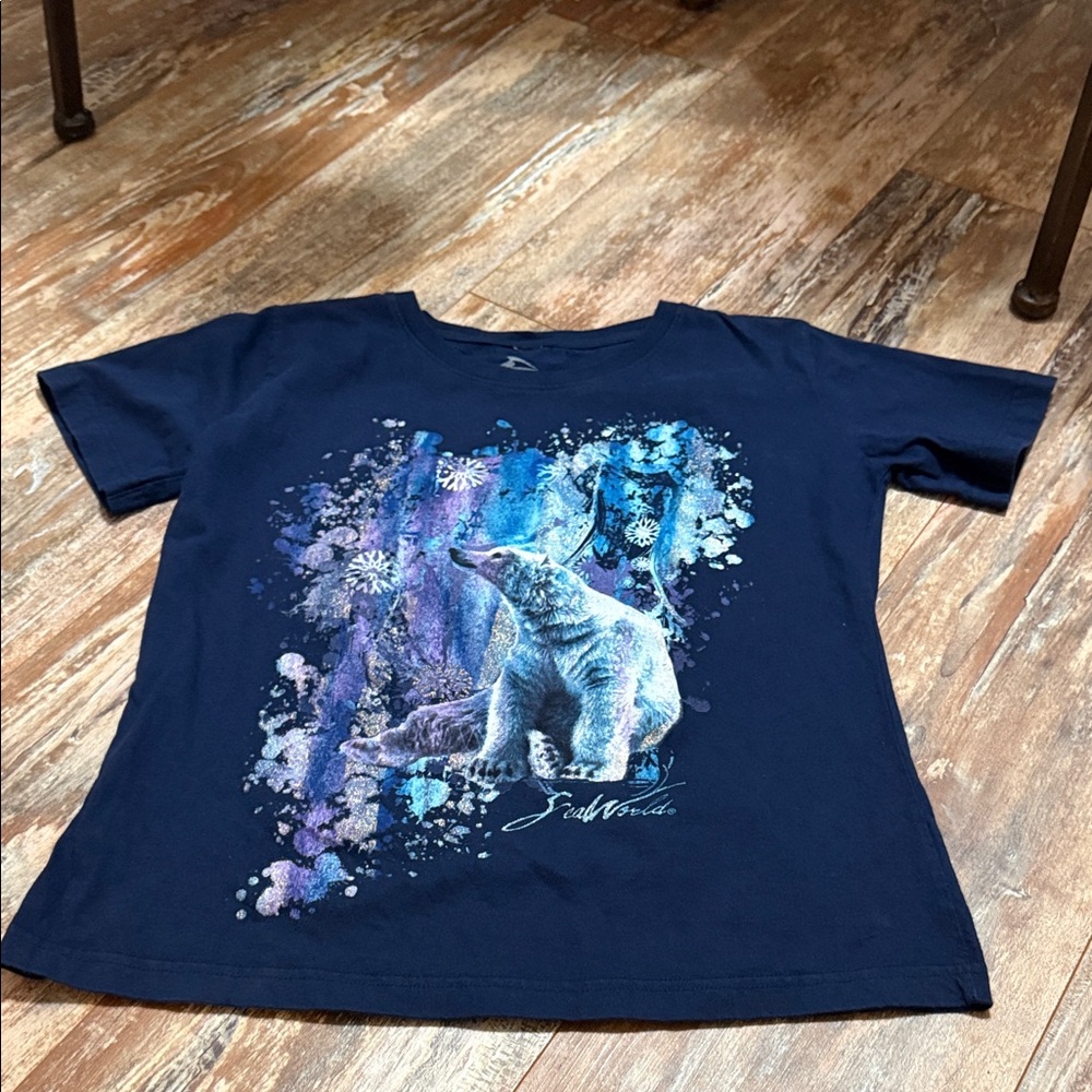 Sea World Navy Polar Bear Graphic Tee sz medium